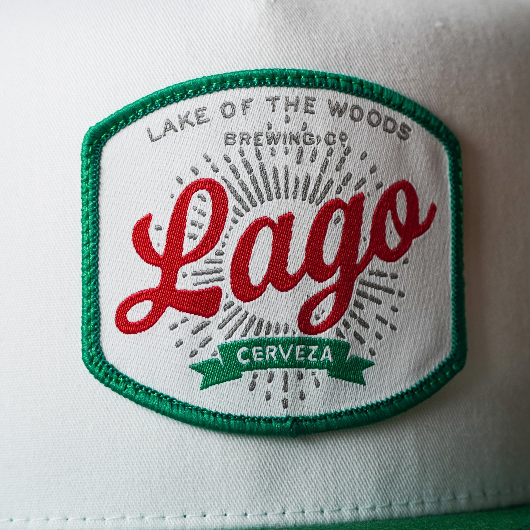 Lago Hat